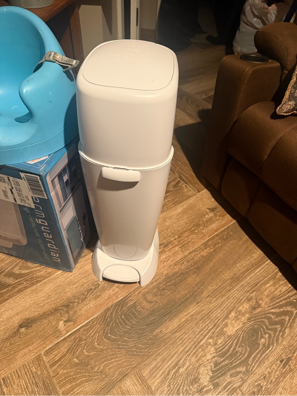 White Diaper Pail with Step Pedal - Home Dining
